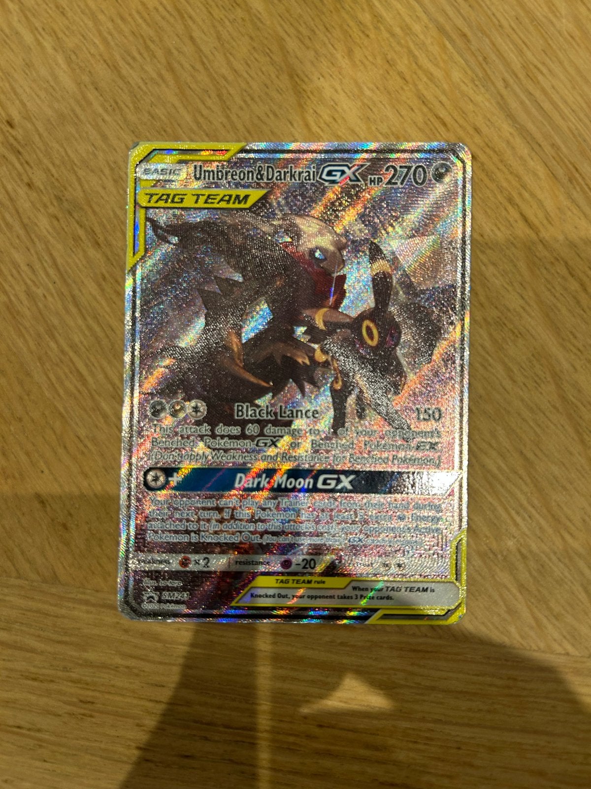 Umbreon & Darkrai GX Tag Team Pokémon Kaart - Lichte Schade, Ophalen of Verzenden, Gebruikt, Losse kaart, Foil