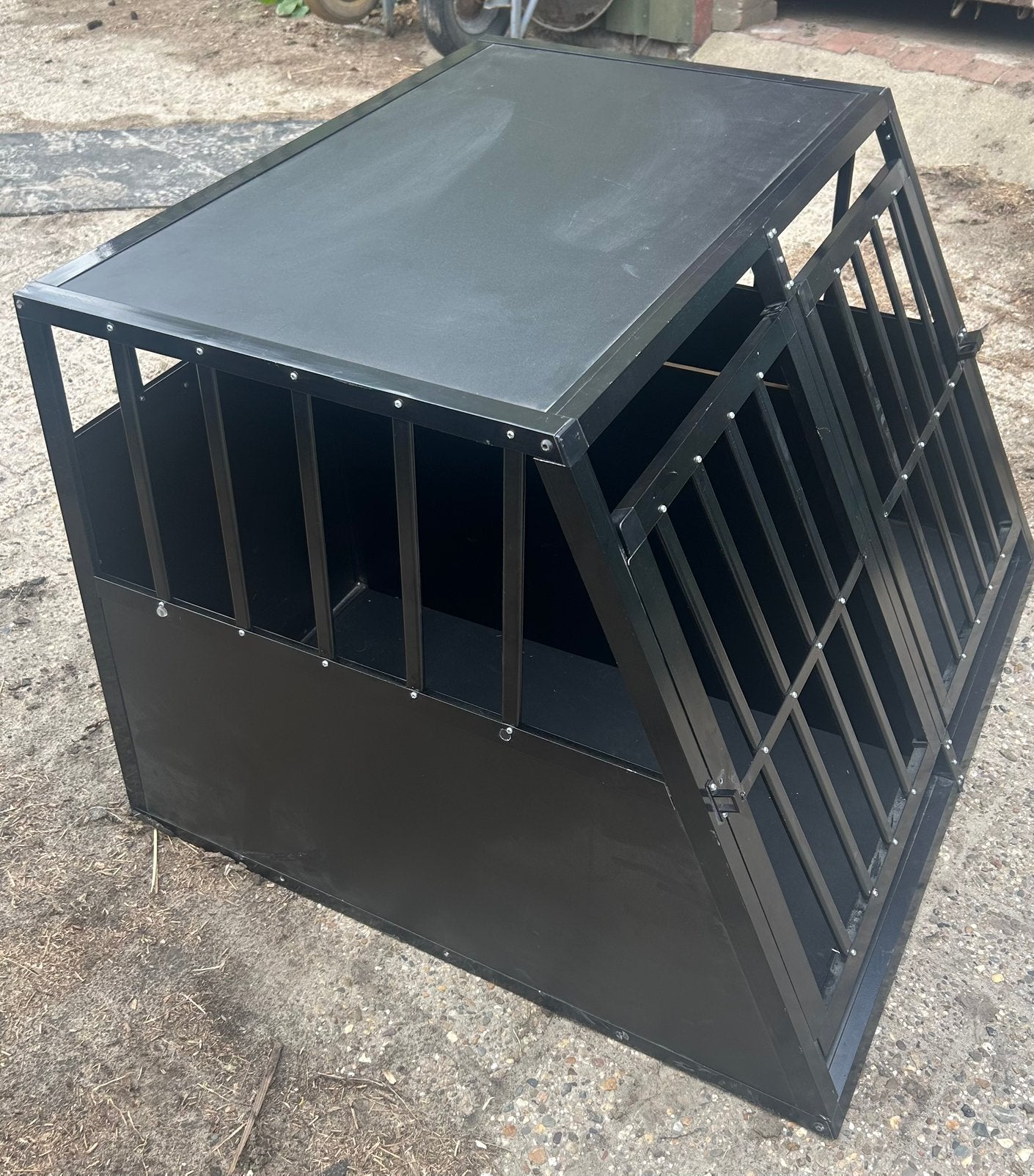 2 vaks aluminium autobench te koop, Dieren en Toebehoren, Ophalen, Zo goed als nieuw, 75 tot 110 cm, 65 tot 100 cm