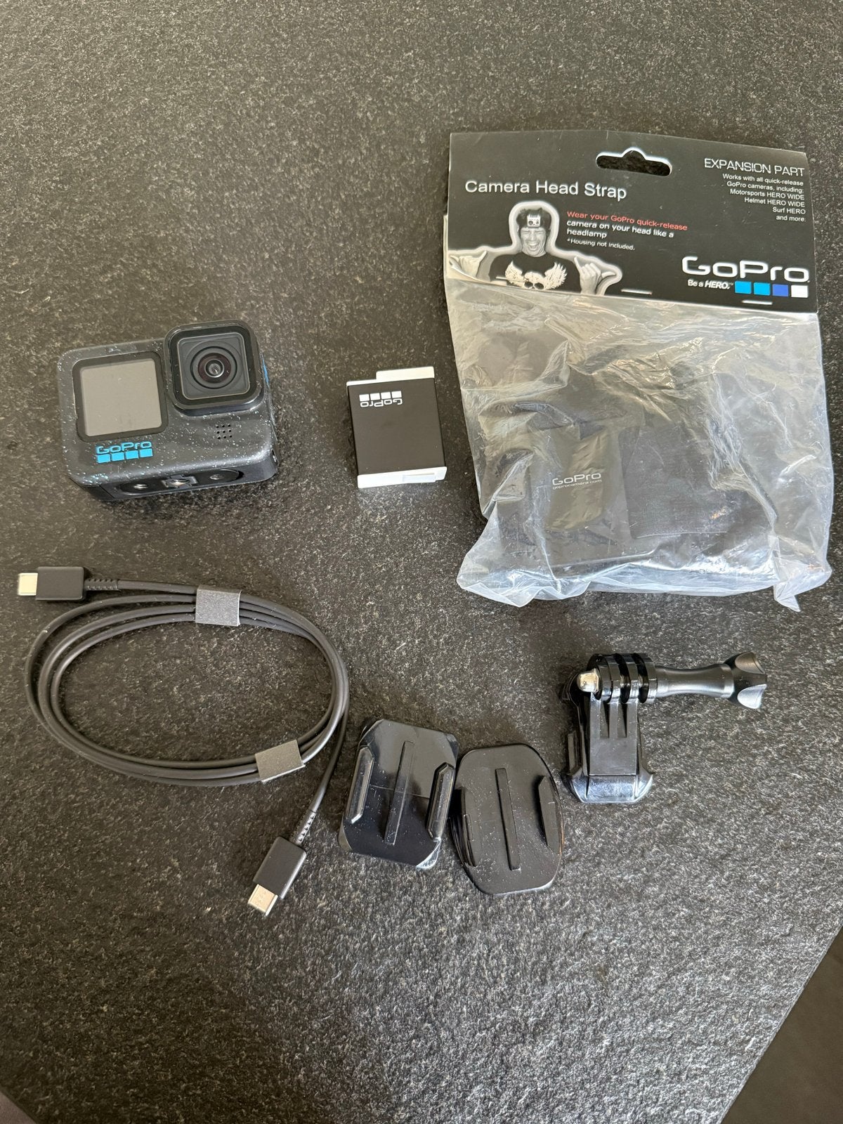 GoPro HERO 12 Black met accessoires, Ophalen of Verzenden, Zo goed als nieuw, GoPro