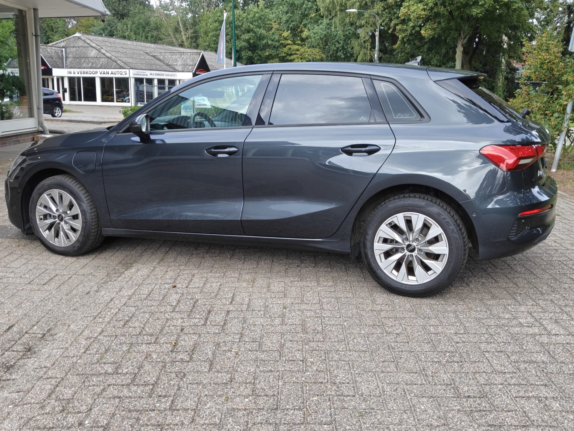 Foto 5 van Audi A3 Sportback 40 TFSI e Advanced edition KEYLESS/STOELVE