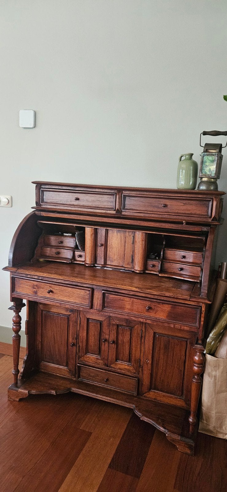 Prachtig secretaire, donker bruin, Ophalen, Zo goed als nieuw