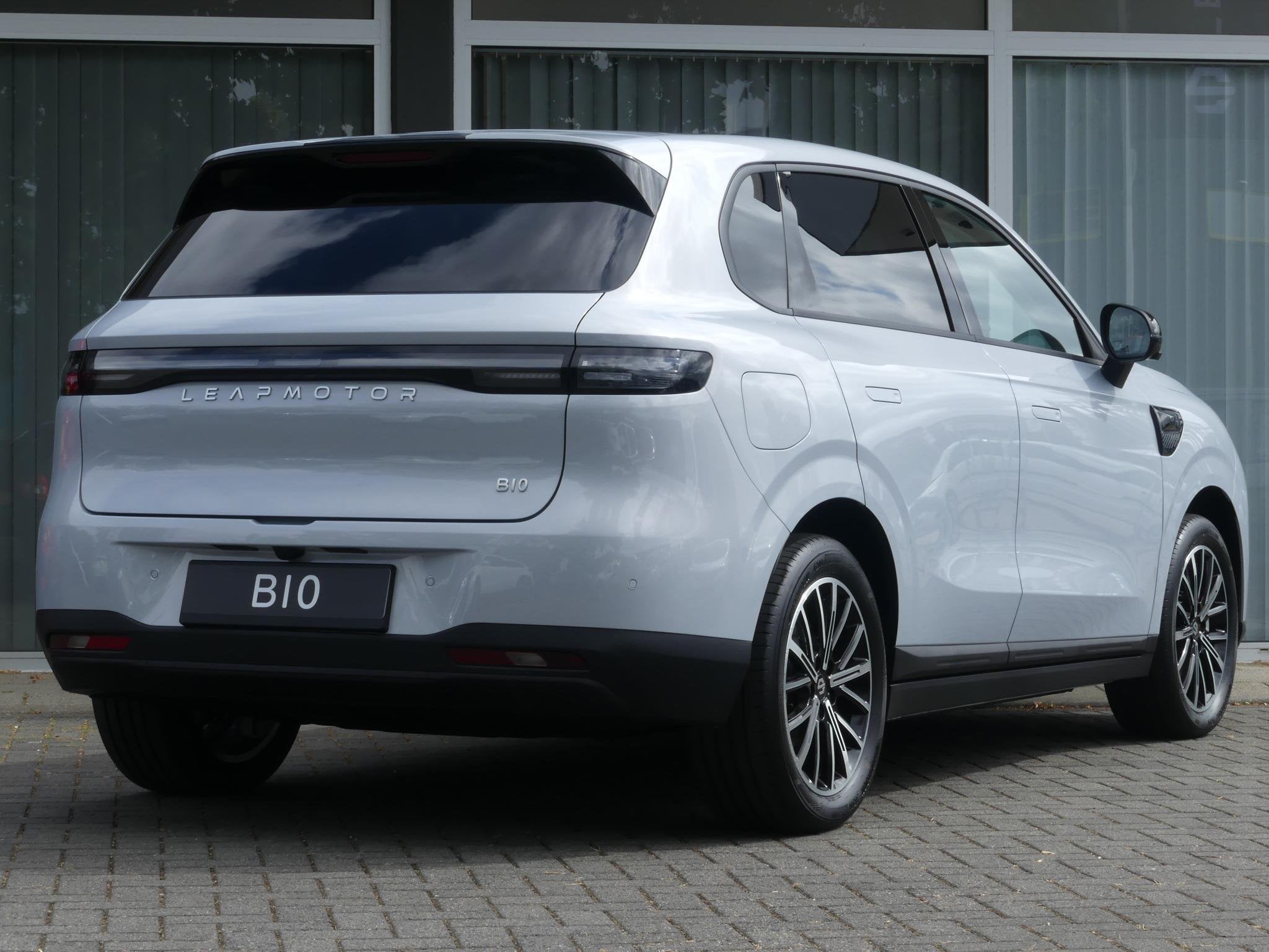 Leapmotor B10 Design ProMax 67.1 kWh 218PK Automaat Navigati, Auto's, Achterwielaandrijving, 750 kg, 1820 kg, Elektrisch