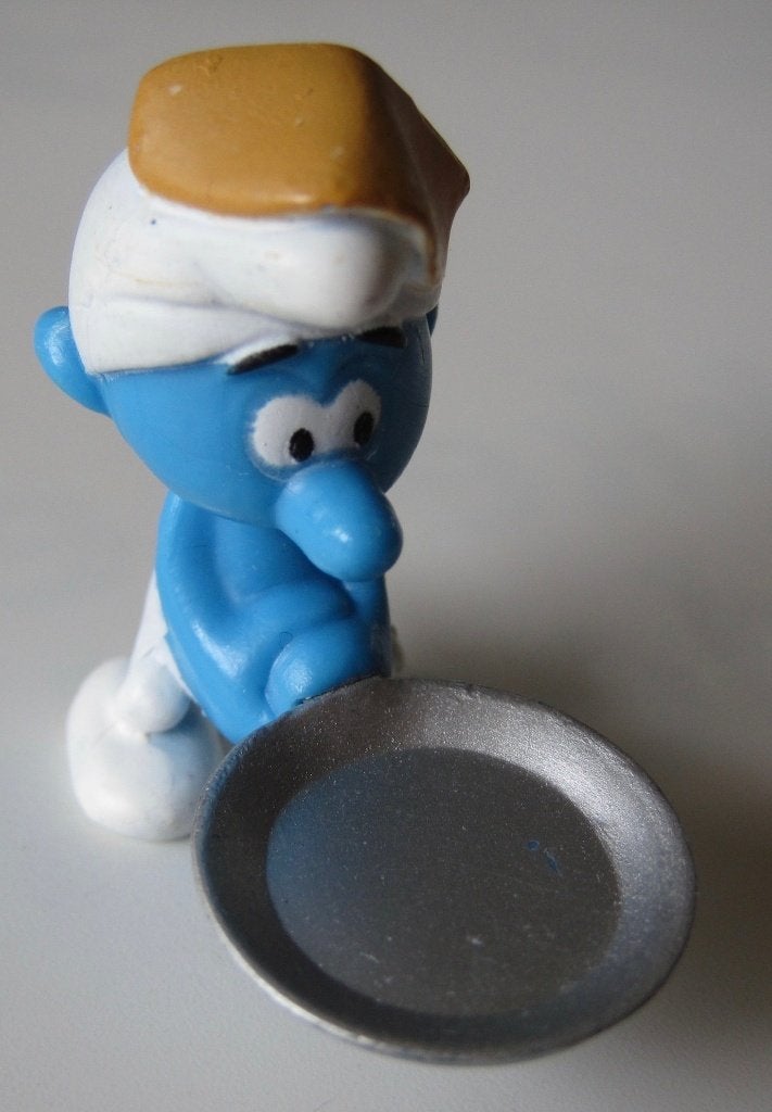 Bak smurf met koekenpan - Peyo 2008, Ophalen of Verzenden, Zo goed als nieuw, Overige Smurfen, Poppetje, Figuurtje of Knuffel