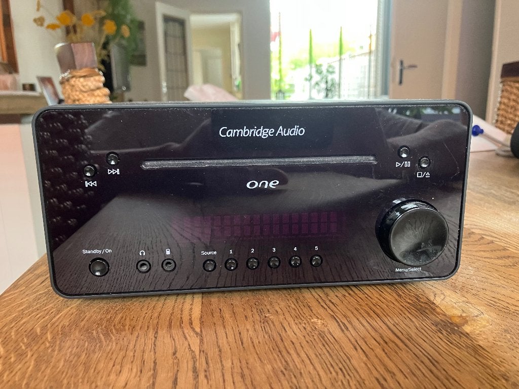 Cambridge Audio One - CD speler defect (23x28x12 cm), Niet werkend, Ophalen, Overige merken, Minder dan 60 watt