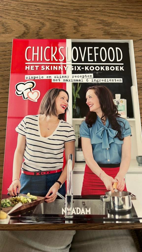 Chicks love food het skinny six kookboek, Ophalen of Verzenden, Zo goed als nieuw