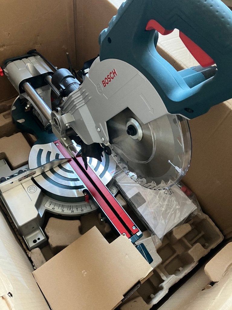 Nieuwe Bosch Professional GCM 800 SJ Afkortzaag, Doe-het-zelf en Verbouw, Gereedschap | Zaagmachines, 70 mm of meer, Nieuw, Ophalen of Verzenden