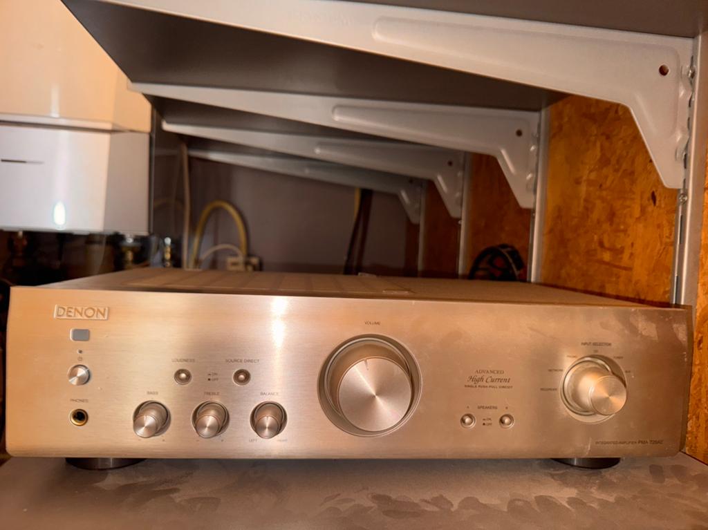 Denon PMA-720AE versterker zilver – stereo versterker, Denon, Ophalen of Verzenden, Zo goed als nieuw, 60 tot 120 watt