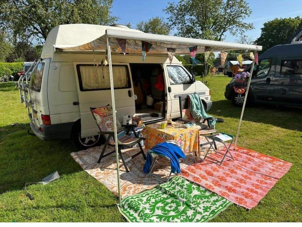 Compacte Volkswagen Buscamper - Volkswagen Transporter t4, Reservewiel, Volkswagen, Tot en met 2, Particulier