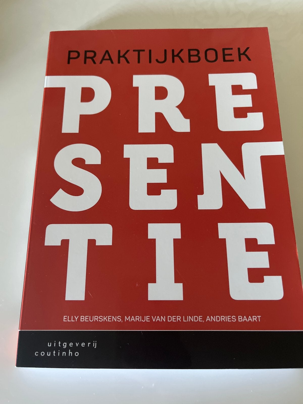 Elly Beurskens - Praktijkboek presentie, Boeken, Studieboeken en Cursussen, Verzenden, Zo goed als nieuw, Elly Beurskens; Andries Baart; Marije van der Linde