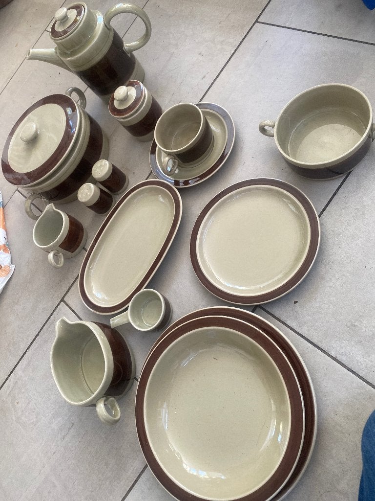 te koop Melitta servies compleet jaren 70, Ophalen