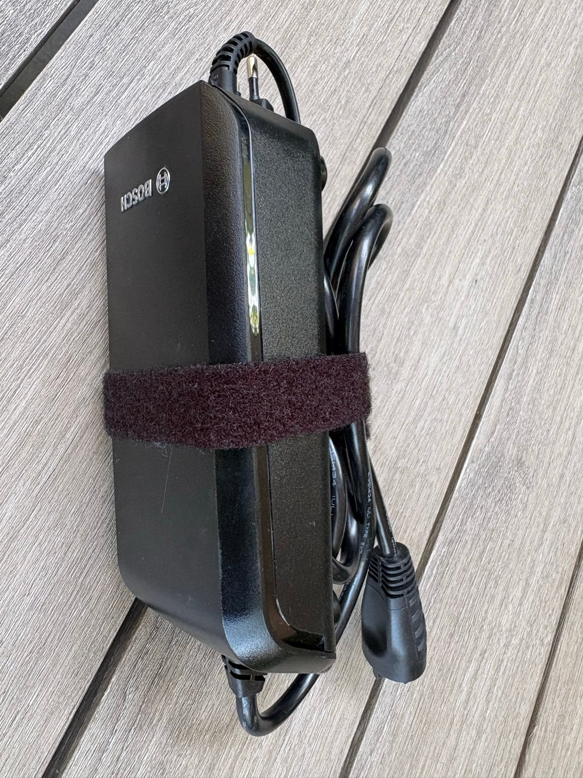 Bosch E-bike Oplader 36V 2A, Fietsen en Brommers, Ophalen of Verzenden, Zo goed als nieuw