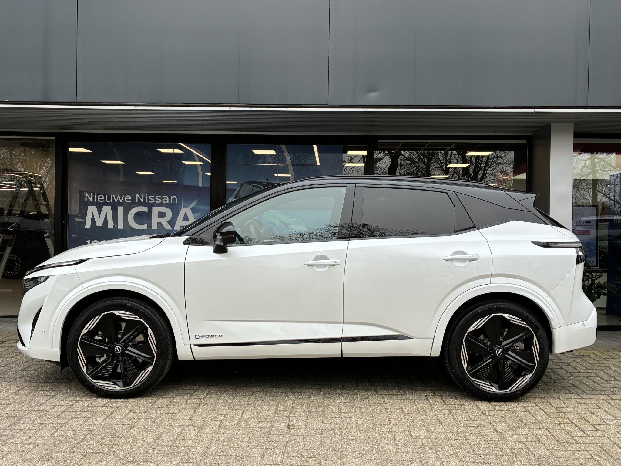 Nissan Qashqai 1.5 e-Power N-Design | DEMO | Verwarmbare voo, Auto's, Nissan, 1497 cc, 190 pk, Alcantara, Wit