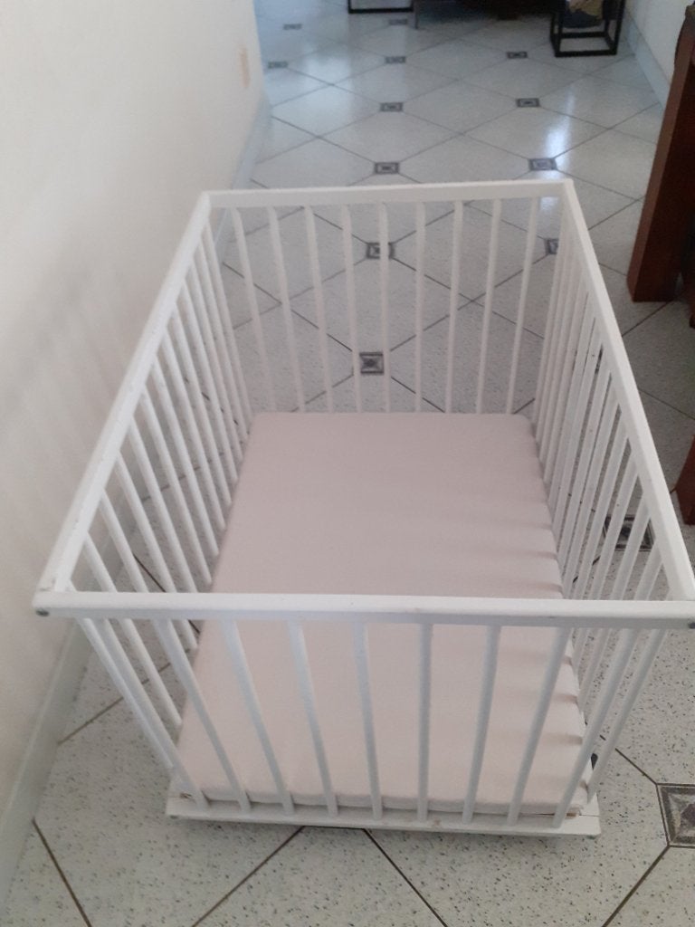Box gratis ophalen, Kinderen en Baby's, Ophalen, Gebruikt, Rechthoekig, Wieltjes