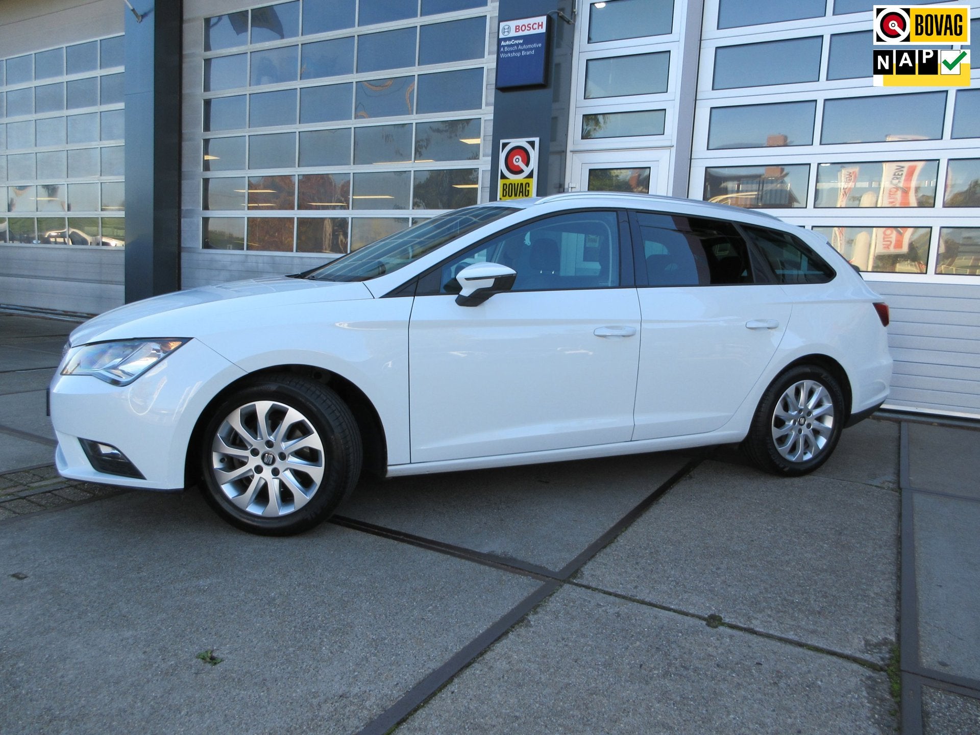 Seat Leon ST 1.0 EcoTSI Style Connect / Carplay / Navi / PDC, Auto's, Stof, Gebruikt, Leon, Origineel Nederlands