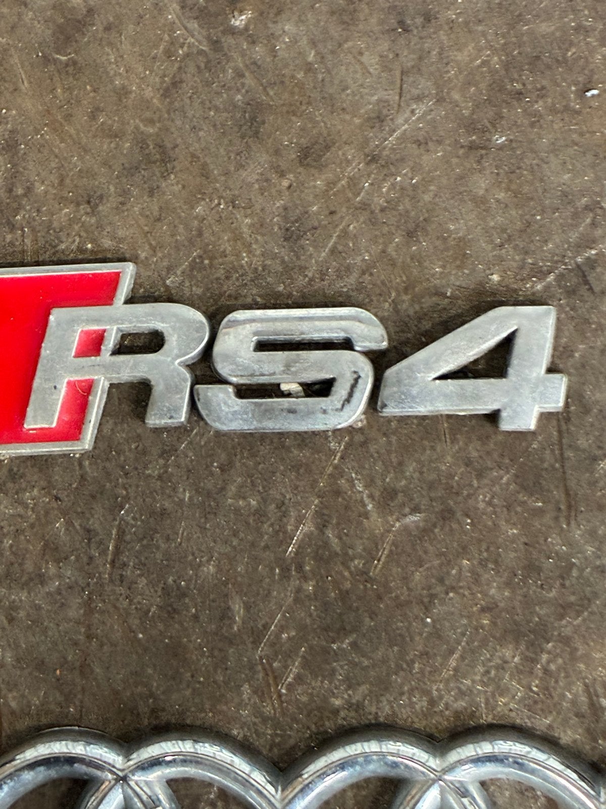 Audi RS4 embleem en hartjes logo, Ophalen, Gebruikt