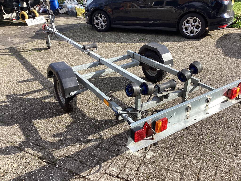 Kalf trailer met verano 410, Watersport en Boten, Ophalen, Zo goed als nieuw, Minder dan 6 meter