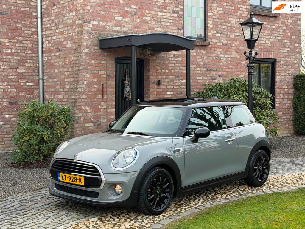 Mini Mini 1.5 Cooper Business Panoramadak Navi, Auto's, Mini, Bedrijf, Te koop, Cooper, ABS, Airbags, Airconditioning, Boordcomputer