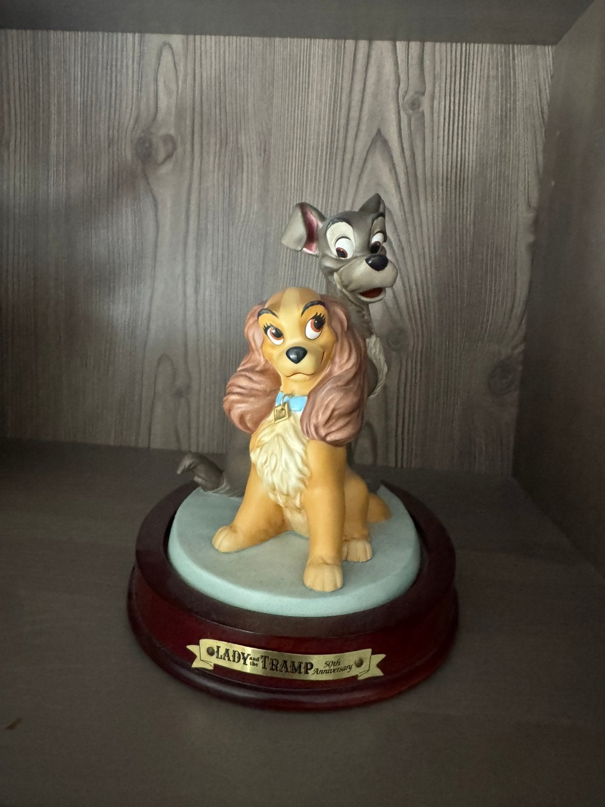 Disney wdcc ladyveb de vagebond, Verzamelen, Ophalen, Overige figuren, Zo goed als nieuw, Beeldje of Figuurtje