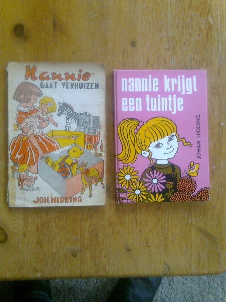 Nannie gaat verhuizen/krijgt een tuintje e.a. van J. Hidding, Ophalen of Verzenden, Gelezen, Fictie algemeen