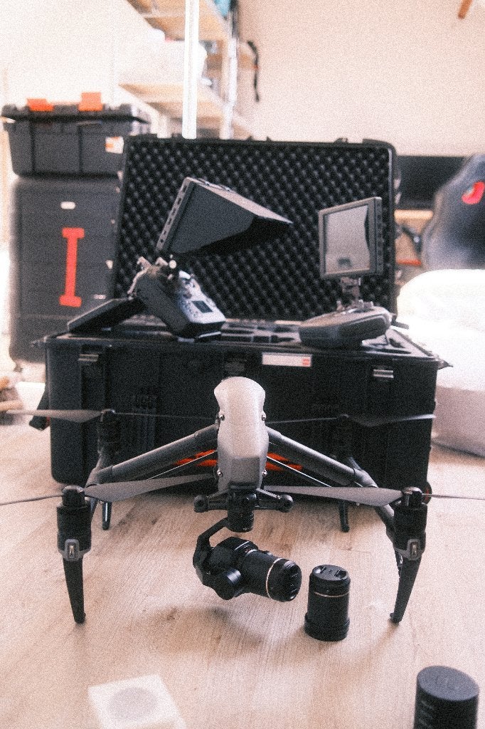 DJI Inspire 2 met Zenmuse X7 dual controller met crystalsky, Ophalen, Gebruikt, 15 tot 30 minuten, DJI