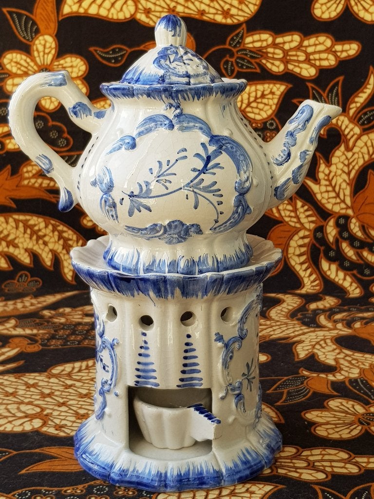 Mooi oude theepot op theelicht van porselein 23,2 cm., Antiek en Kunst, Ophalen of Verzenden
