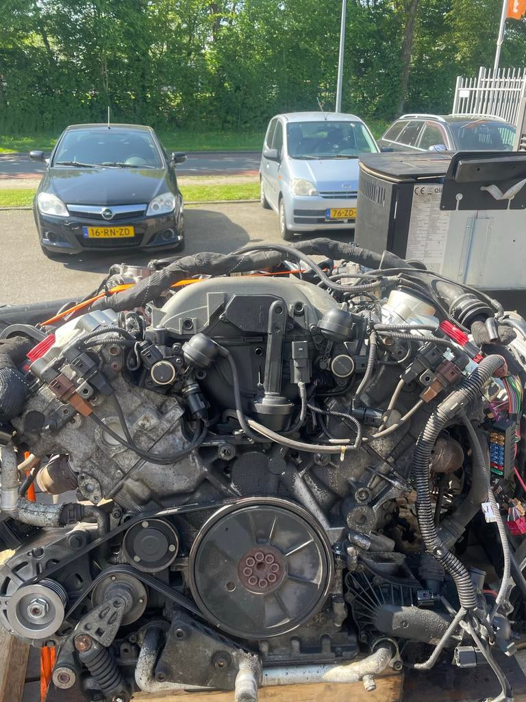 Audi 4.2 V8 Motor BVJ - Compleet met div delen, Ophalen, Gebruikt, Audi