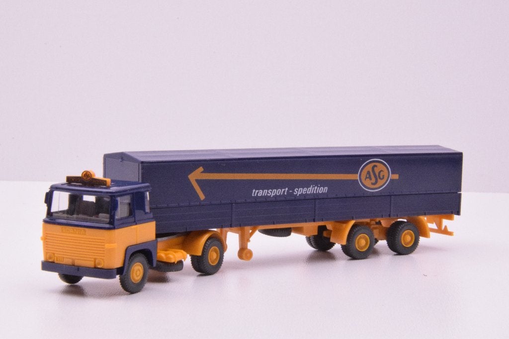 Scania 111  '' ASG Spedition Sweden  ''  Wiking