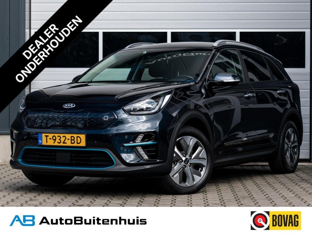 Kia e-Niro ExecutiveLine 64 kWh|100% SOH|SCHUIFKANTELDAK|STO, Automatische klimaatregeling, Gebruikt, 1712 kg, Blauw