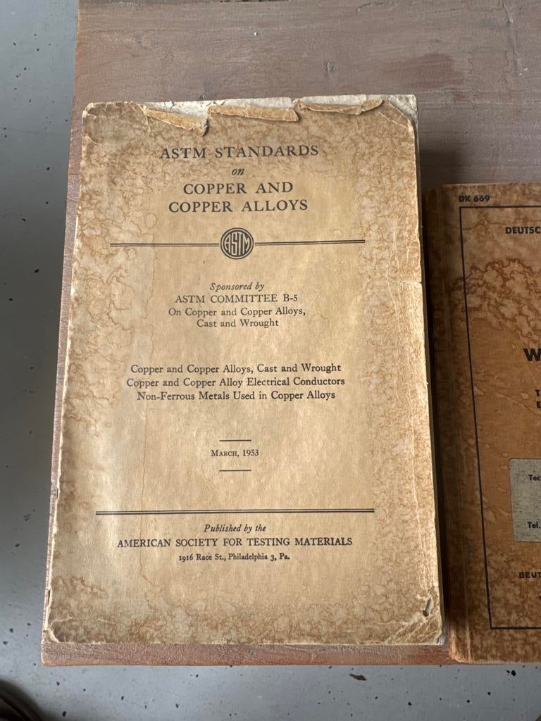 DIN Taschenbuch Werkstoffnormen Staal en IJzer (1952), Boeken, Techniek, Ophalen of Verzenden, Gelezen, Metaaltechniek