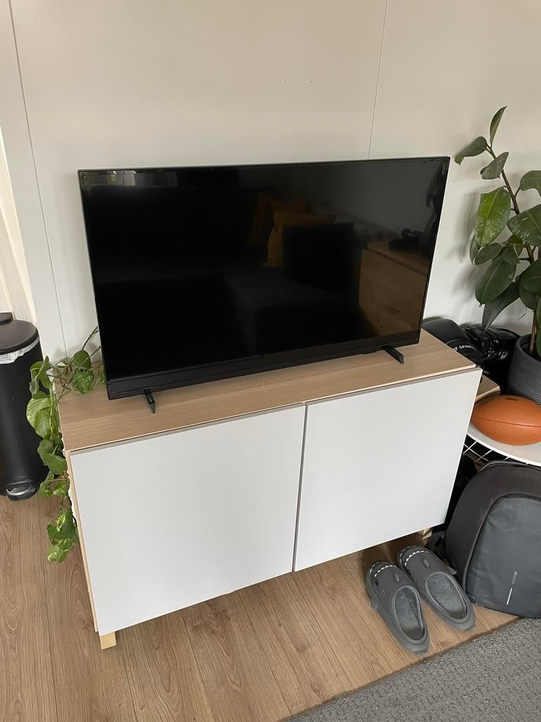 BESTÅ opberger met deuren, lichtgrijs/wit gelazuurd eikeneff, Ophalen, Gebruikt, 100 tot 150 cm, Eikenhout