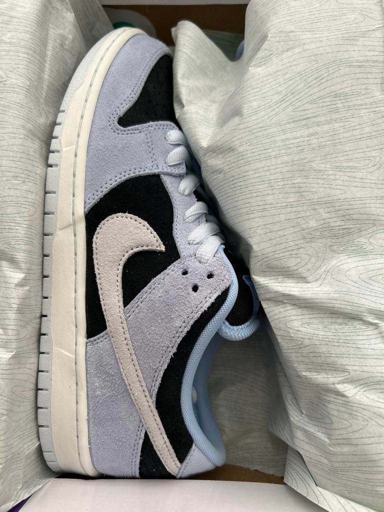 Nike SB Dunk Low Pro Aluminium/Black-Football Grey, Ophalen of Verzenden, Nieuw, Overige kleuren, Sneakers of Gympen