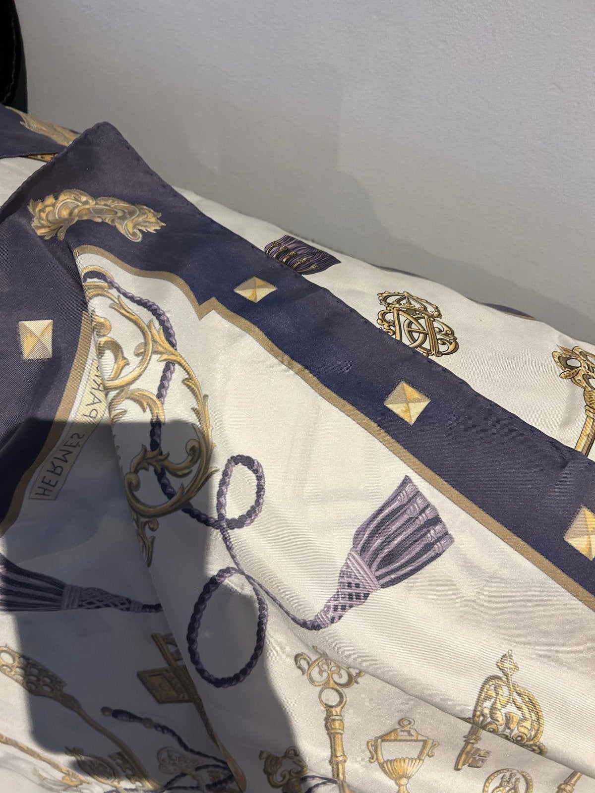 Hermès Paris Zijden Sjaal met Sleutelprint, Ophalen of Verzenden, Zo goed als nieuw