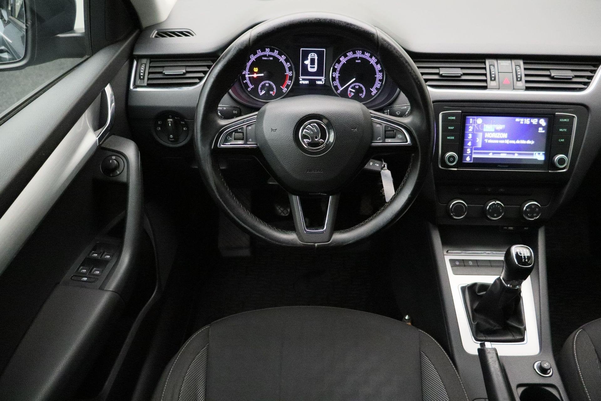 Skoda Octavia Combi 1.6 TDI Greentech Ambition 2018 | 1e Eig, Auto's, Voorwielaandrijving, 1227 kg, Stof, Gebruikt