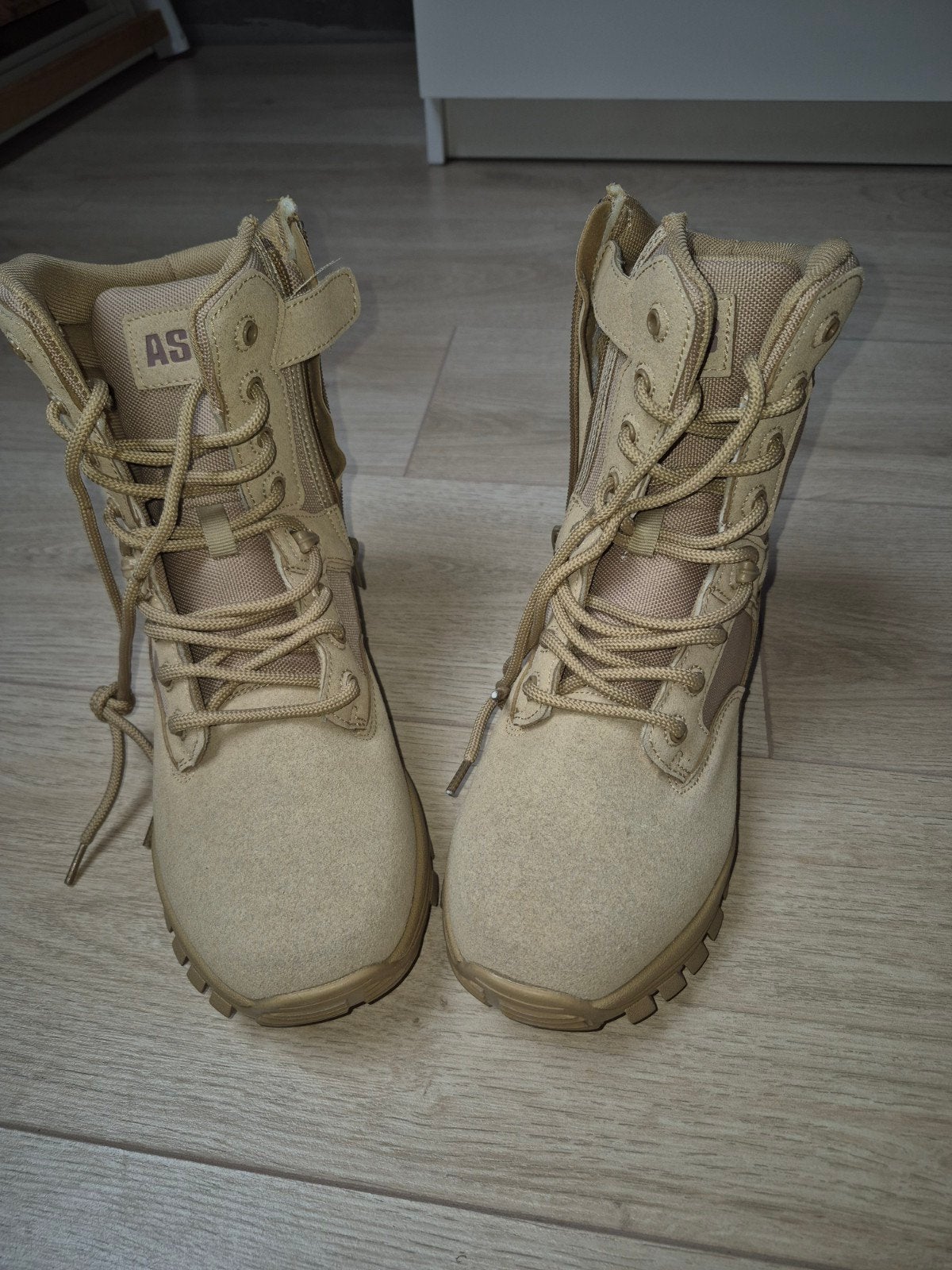Nieuwe ongedragen beige boots maat 40, Kleding | Heren, Schoenen, Ophalen of Verzenden, Nieuw, Overige kleuren, Boots