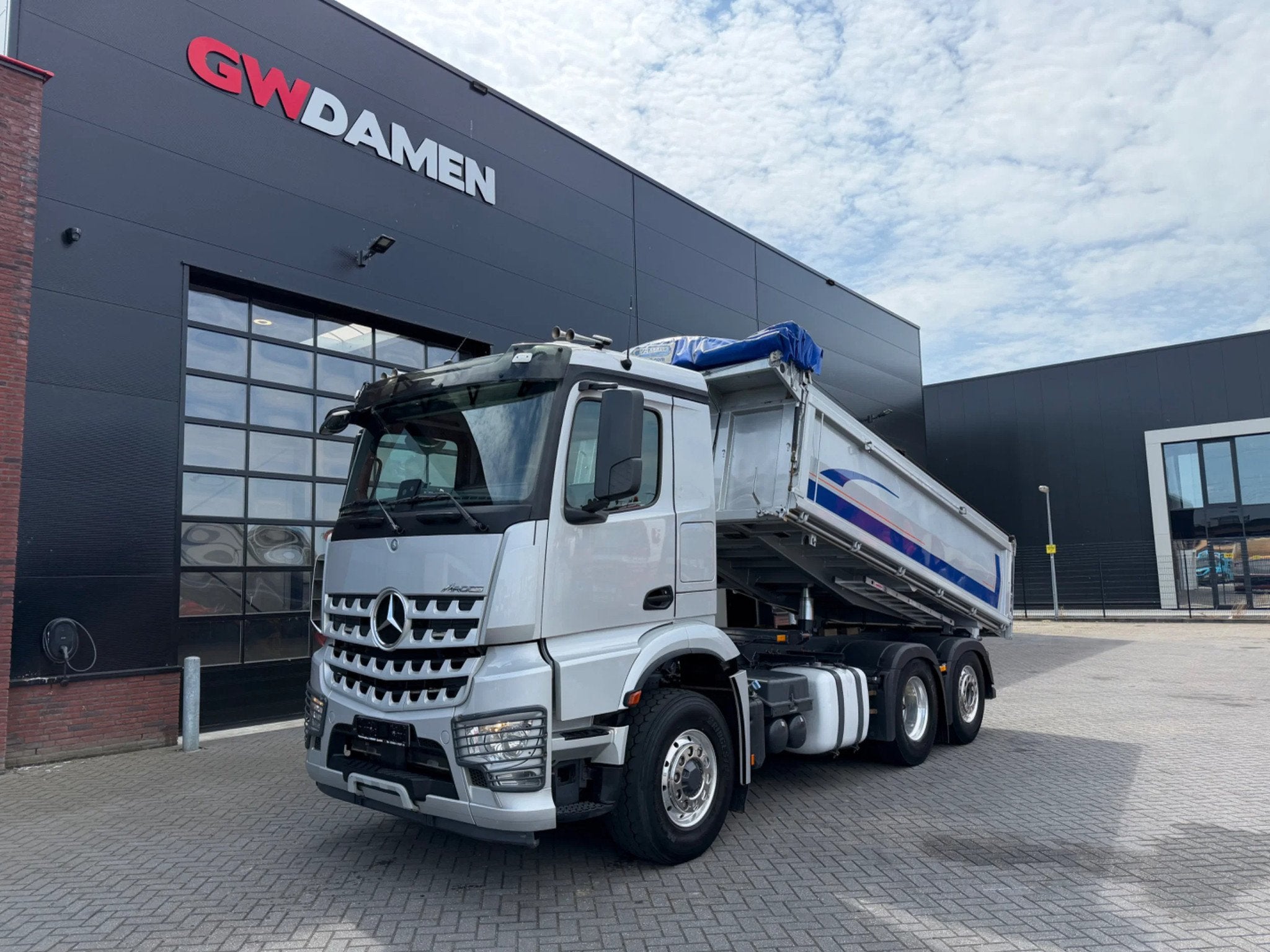 Mercedes-Benz Arocs 2640 6x4 HAD Euro 6 (bj 2016), Auto's, Automaat, 394 pk, Mercedes-Benz, Diesel