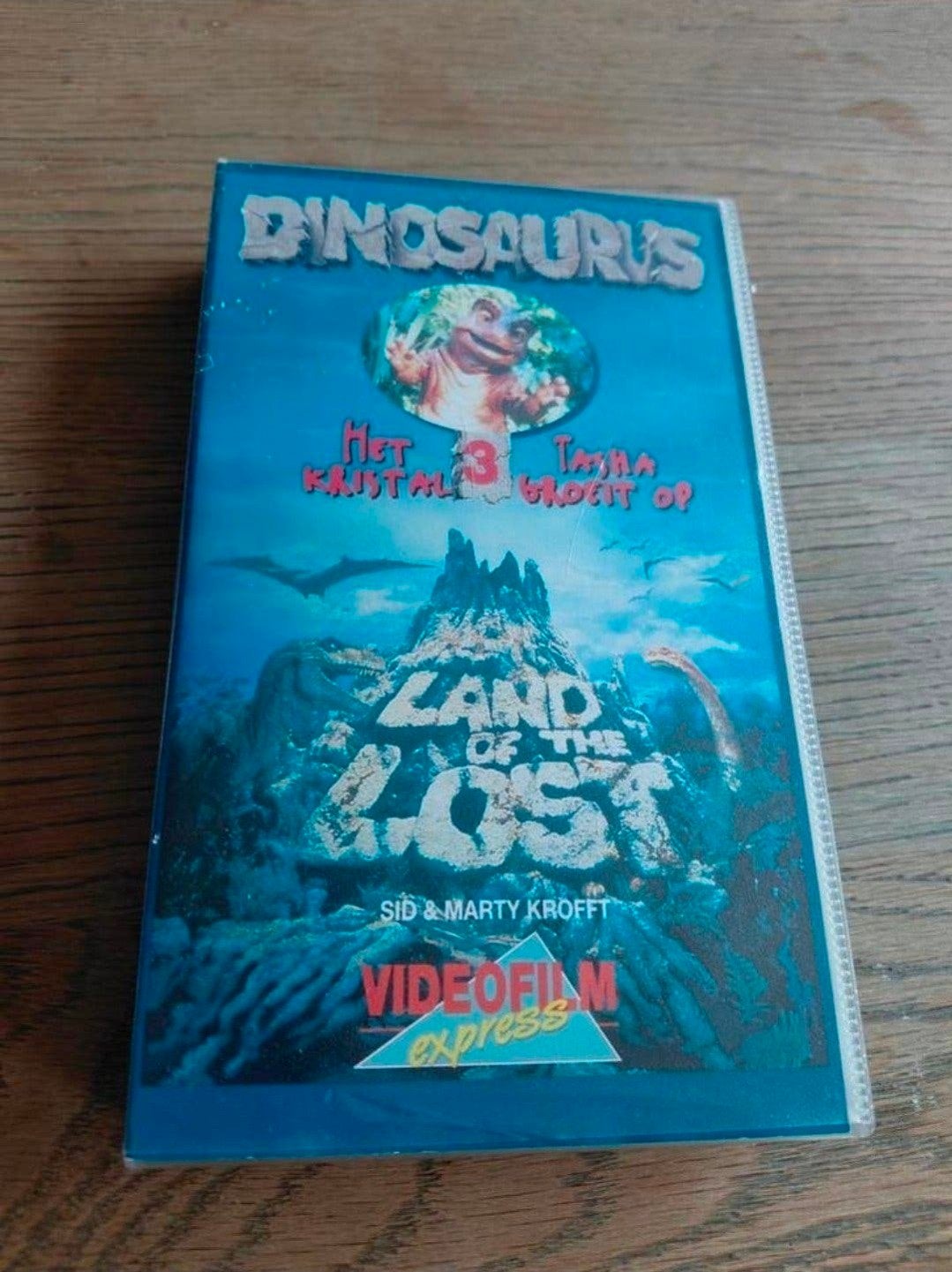 Dinosaurus Land of the Lost 3 videoband het Kristal., Cd's en Dvd's, Gebruikt, Alle leeftijden, Ophalen of Verzenden, Kinderprogramma of -film