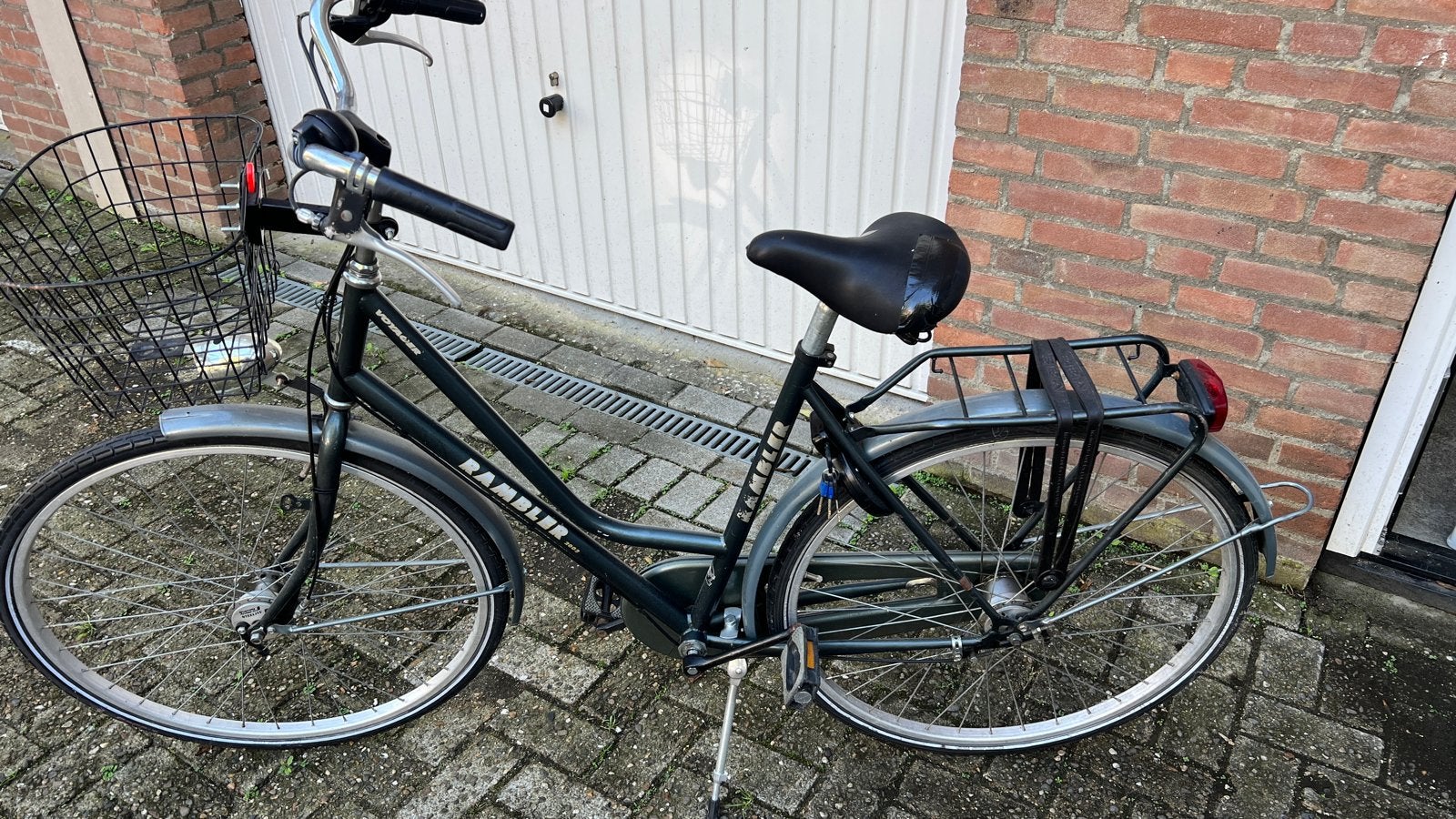 Rambler damesfiets met mand en kettingslot - dutch bike, Gebruikt, Versnellingen, Trommelrem, Ophalen