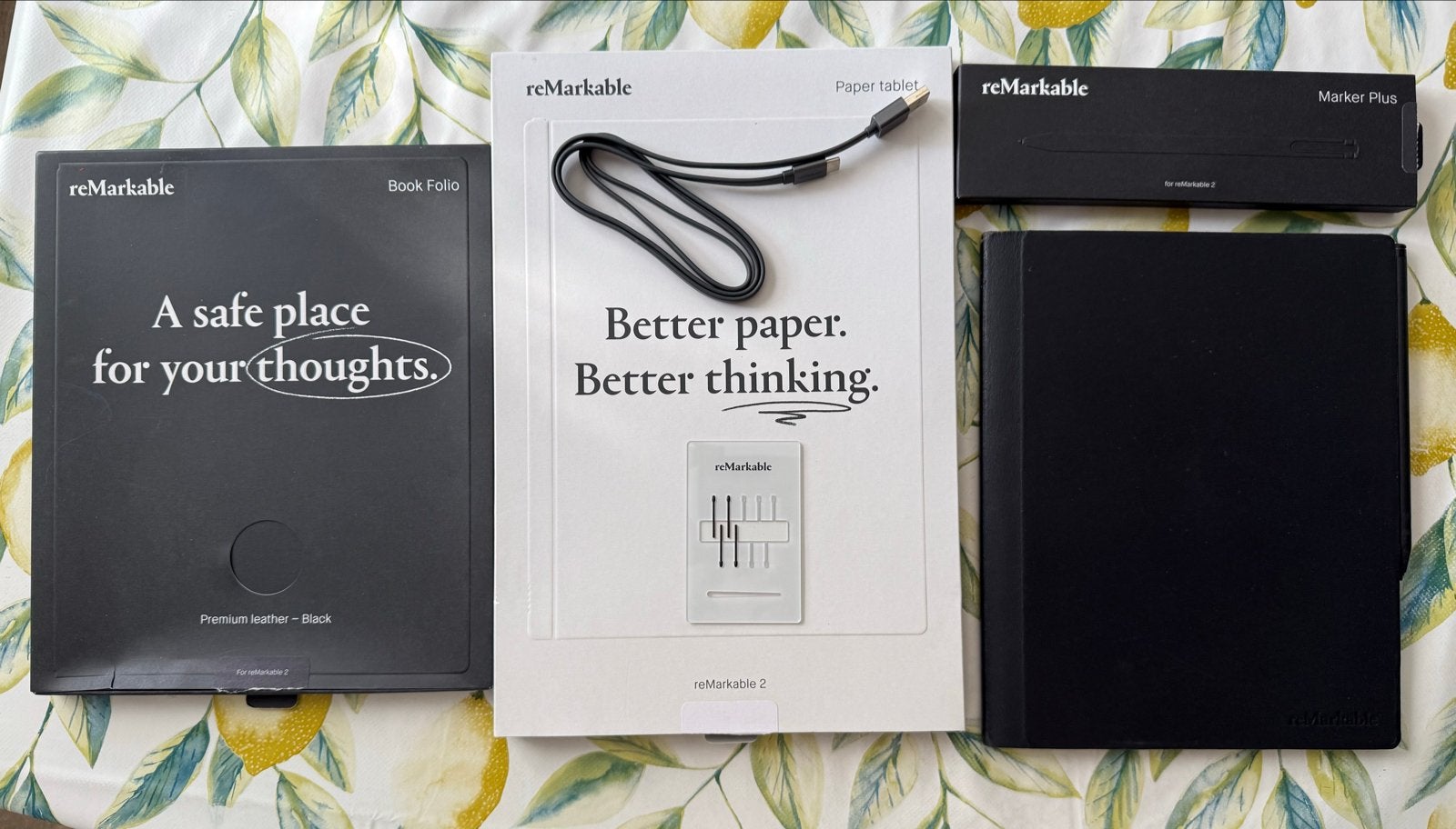 reMarkable 2 Paper Tablet met Marker Plus en Folio, Computers en Software, 8 GB, Touchscreen, Ophalen of Verzenden, Zo goed als nieuw