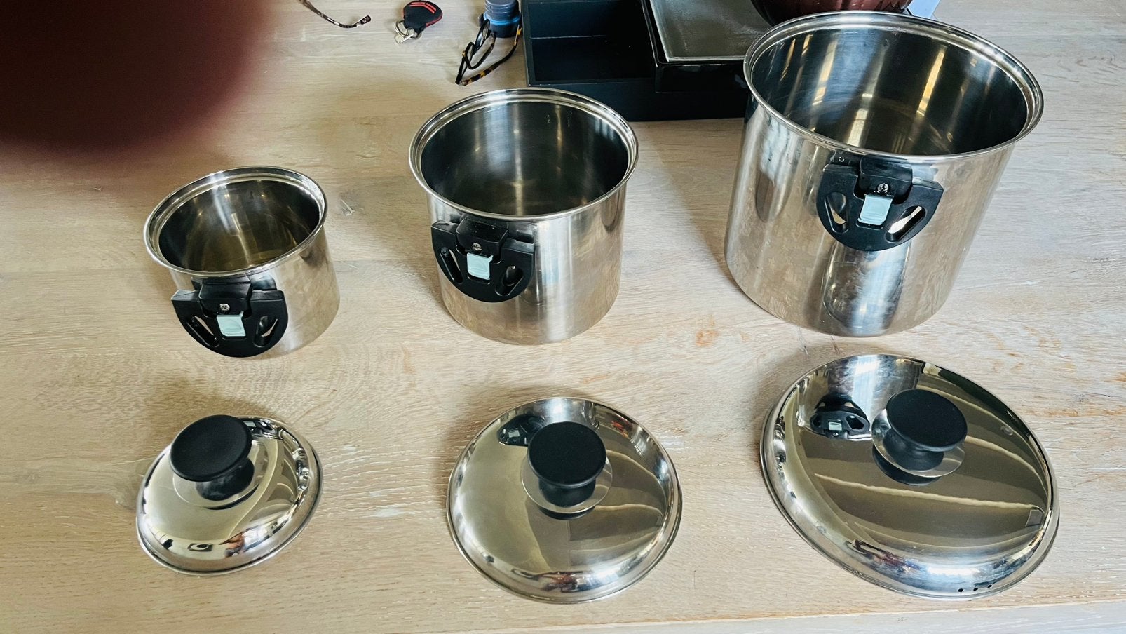 Pannenset met inklapbare handgrepen - ruimtebesparend, Caravans en Kamperen, Kampeeraccessoires, Nieuw, Ophalen