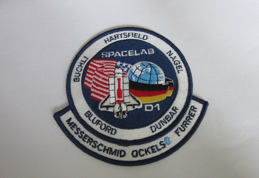 Spacelab D1 embleem Messerschmid Ockels Furrer Bluford, Verzenden, Nieuw, Patch, Badge of Embleem