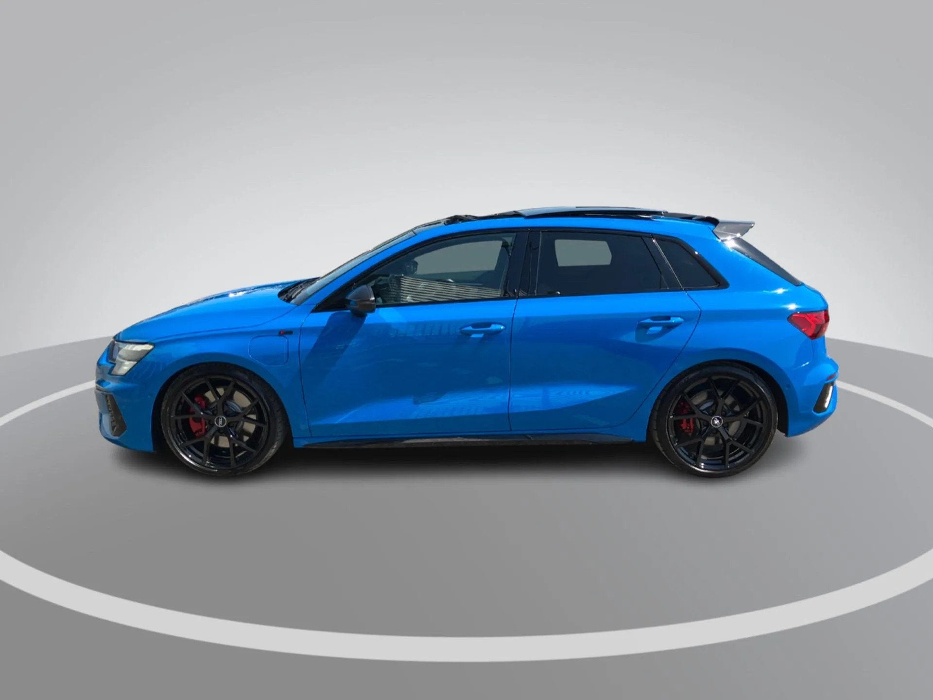 Audi A3 Sportback 45 TFSIe 245pk S edition Competition, 77 km/l, Gebruikt, 4 cilinders, Blauw