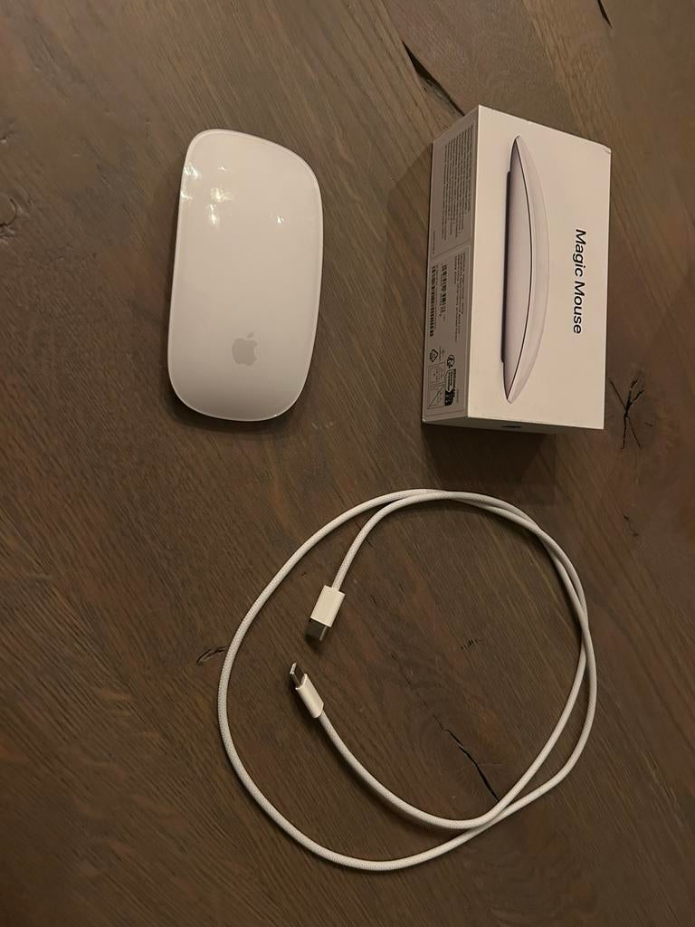 Apple magic mouse usb-c, Ophalen, Muis, Rechtshandig, Zo goed als nieuw