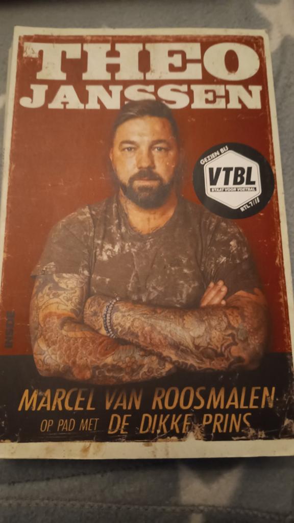 Theo Janssen Marcel van Roosmalen op pad met de dikke prins, Ophalen of Verzenden, Zo goed als nieuw