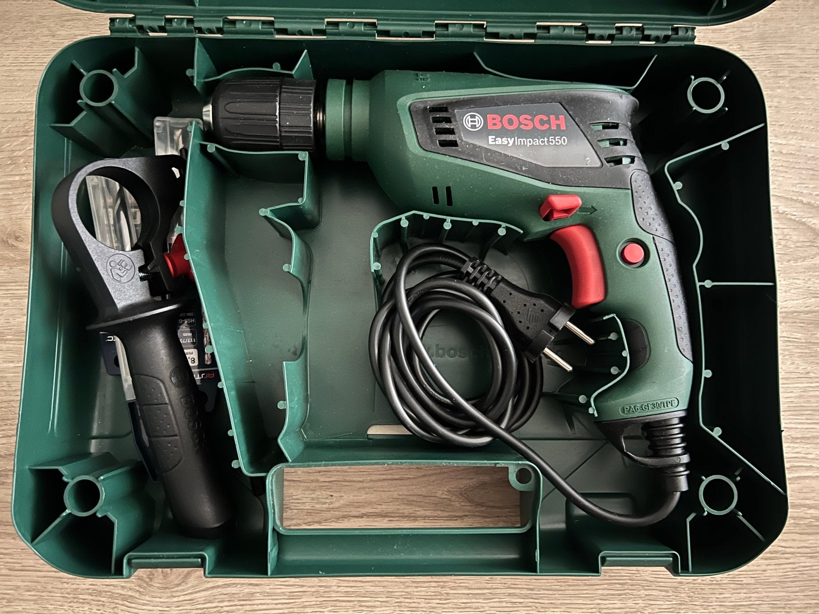 Bosch EasyImpact 550 Klopboormachine - Zo goed als nieuw, Doe-het-zelf en Verbouw, Boormachine, Ophalen of Verzenden, Zo goed als nieuw