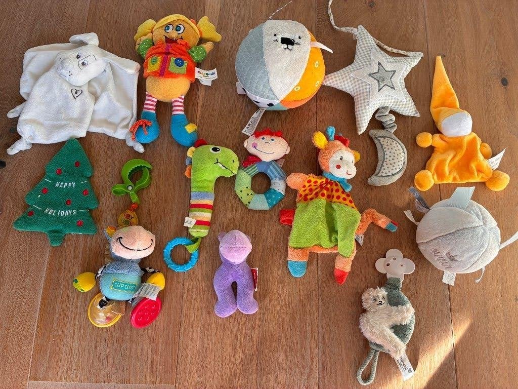 Baby knuffels, speeltjes, speenkoord, muziekdoosje, Ophalen, Gebruikt, Overige typen, Overige merken