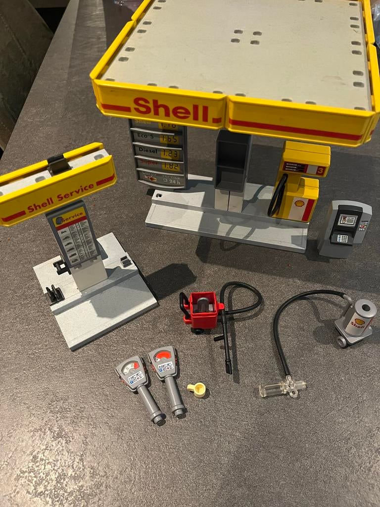 Playmobil Shell Tankstation met accessoires, Ophalen of Verzenden, Gebruikt, Jongen of Meisje