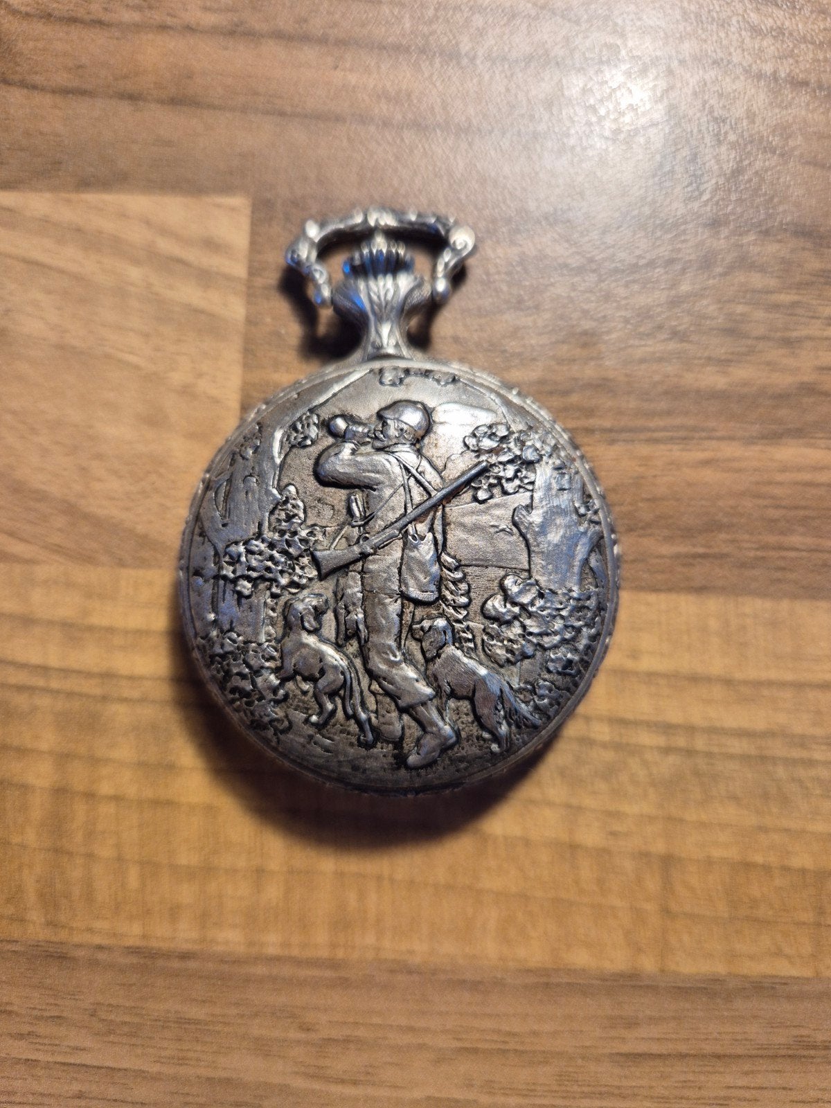 Antiek zakhorloge met jachttafereel en bloemmotief, Ophalen of Verzenden
