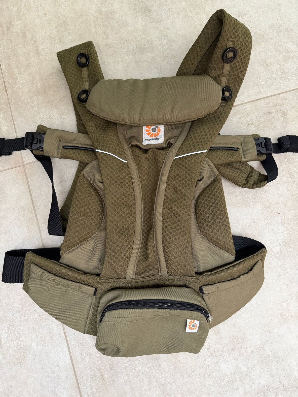 Ergobaby Omni Breeze Draagzak (Zo goed als nieuw), Kinderen en Baby's, Zo goed als nieuw, Buik, Rug of Zij, Draagzak, Ophalen