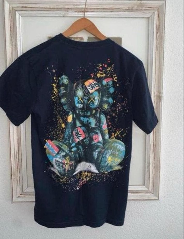 Off-White Kaws T-shirt Zwart Maat M, Kleding | Heren, Ophalen of Verzenden, Zo goed als nieuw, Maat 48/50 (M), Zwart