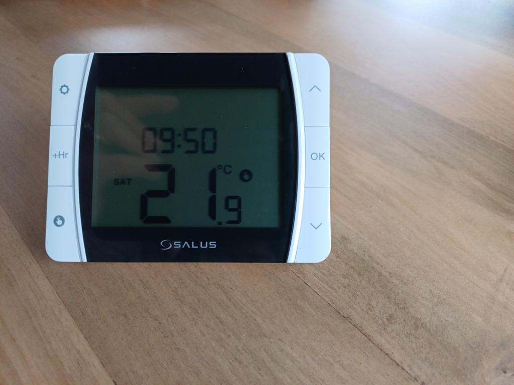 SALUS DT600 Bedrade Programmeerbare OpenTherm Thermostaat, Doe-het-zelf en Verbouw, Ophalen of Verzenden, Zo goed als nieuw